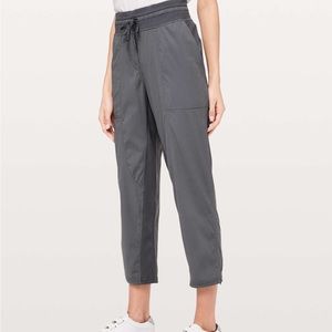 Lululemon Dance Studio Crop